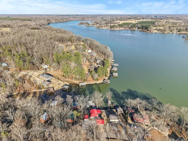 $649,000 | 500 Elk River Shores Drive, Rogersville, AL 35652