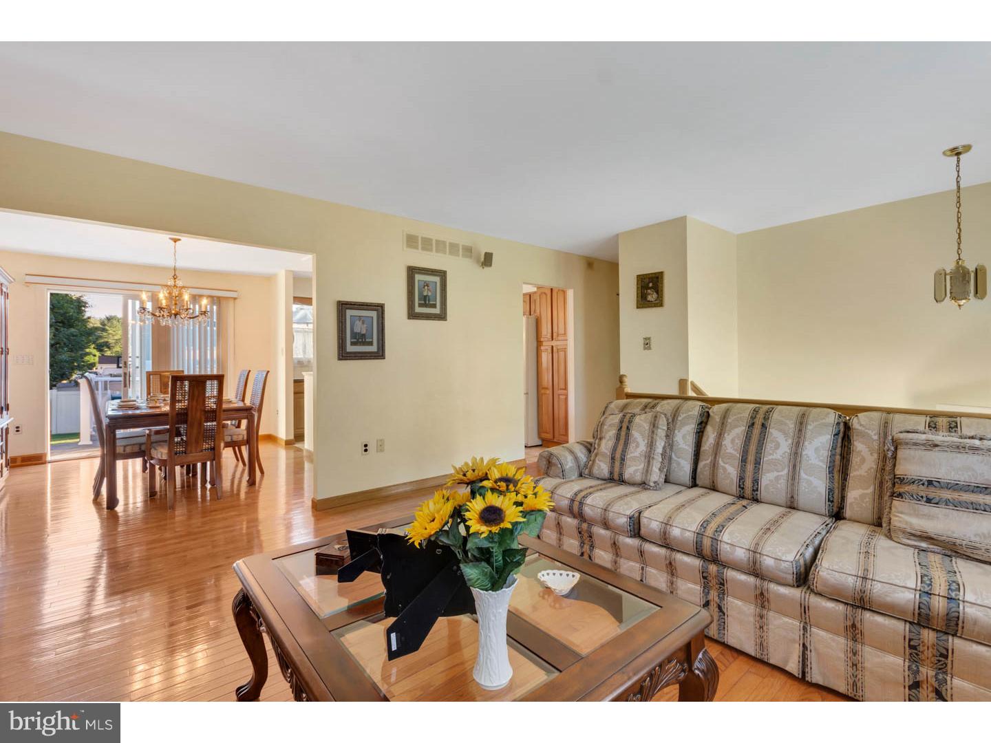 19 Brandywine Road Clementon, NJ 08021 - Photo 3 of 24