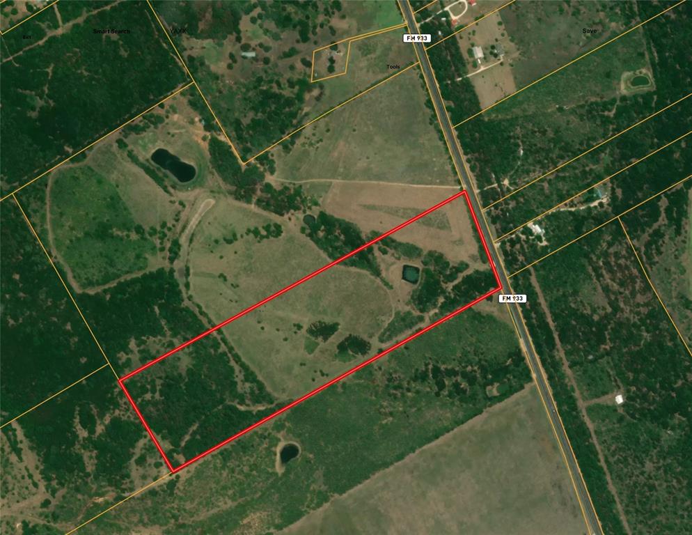 1965 Fm-933 Aquilla, TX 76622 - Photo 4 of 23 a view of a yard