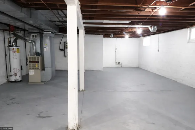 $234,000 | 2626 North Newton Avenue, Minneapolis, MN 55411