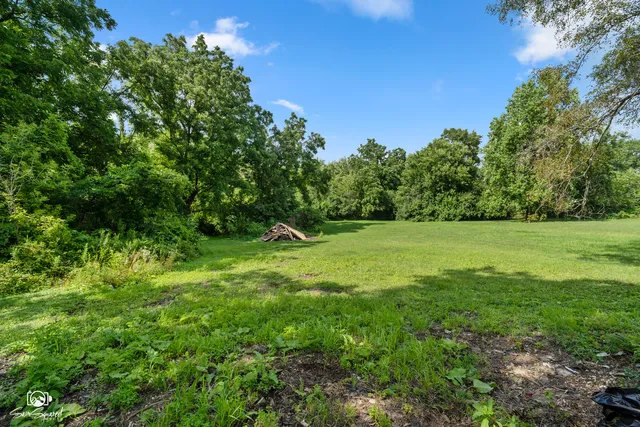 $350,000 | 2103 Maple Road, Joliet, IL 60432