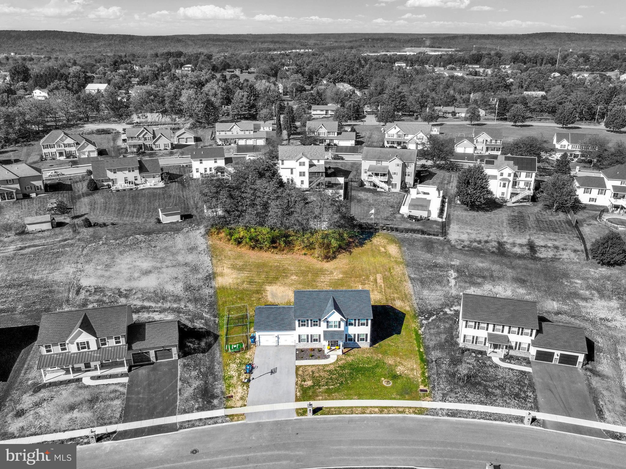 509 Elm Street Harrisburg, PA 17112 - Photo 35 of 41 an aerial view of residential houses with outdoor space