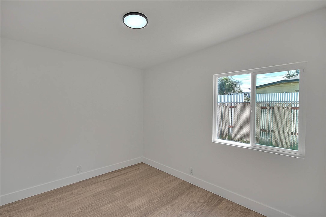 4472 Forest Street Riverside, CA 92507 - Photo 11 of 24