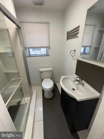 $1,500 | 1221 Snyder Avenue, Unit 2, Philadelphia, PA 19148