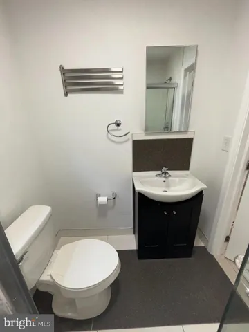 $1,500 | 1221 Snyder Avenue, Unit 2, Philadelphia, PA 19148