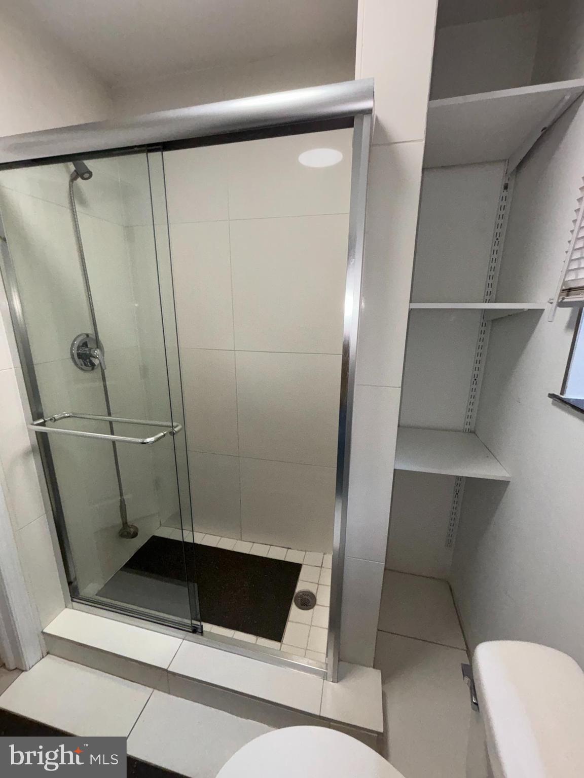 1221 Snyder Avenue, Unit 2 Philadelphia, PA 19148 - Photo 15 of 15