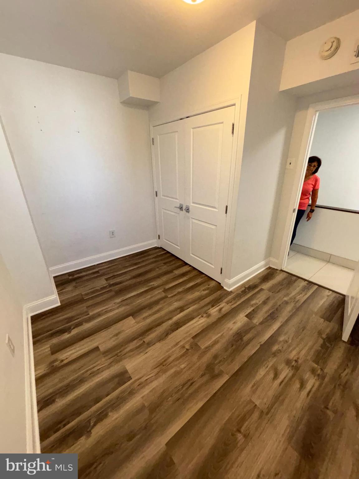 1221 Snyder Avenue, Unit 2 Philadelphia, PA 19148 - Photo 10 of 15