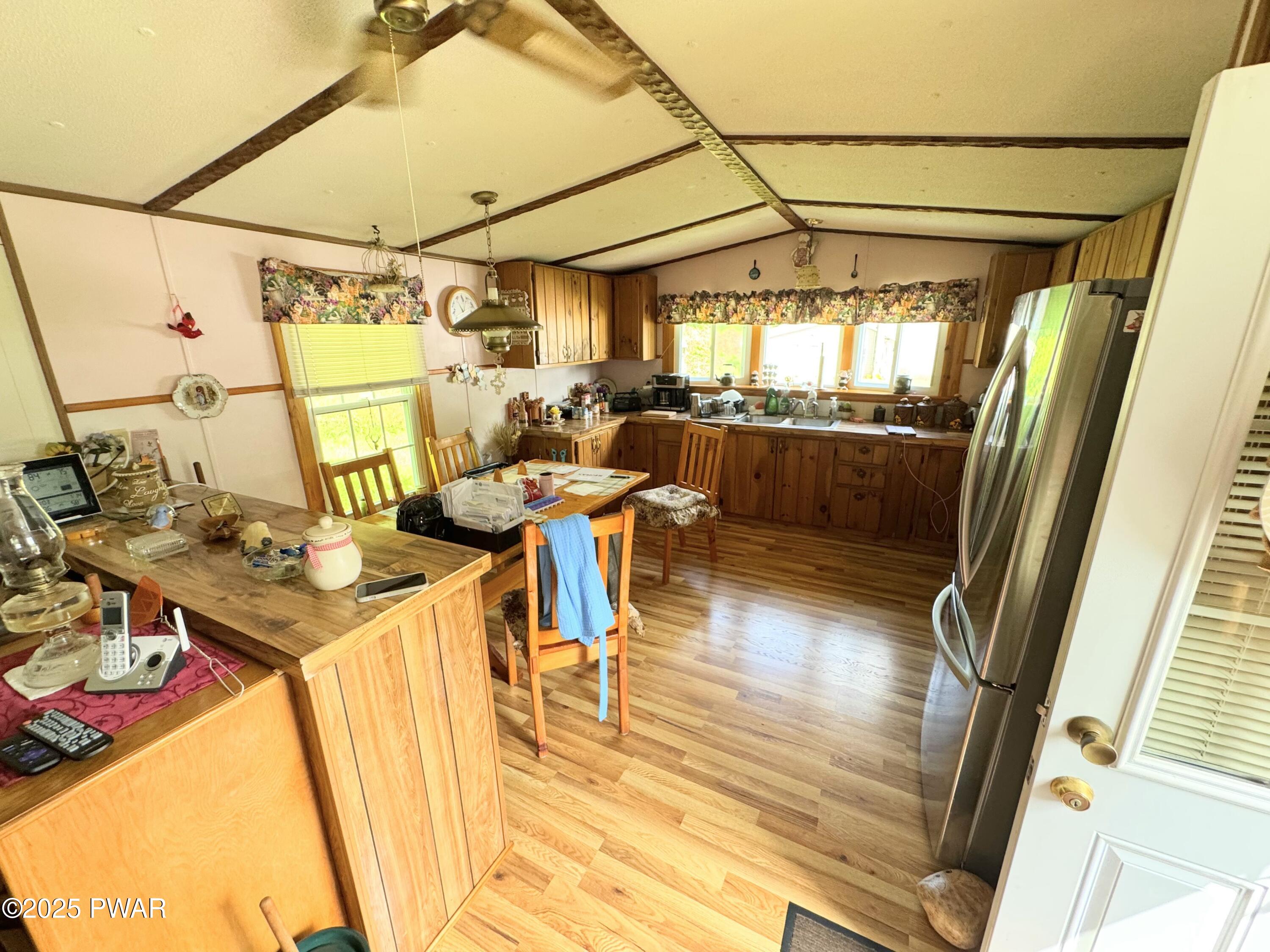 27 Gillow Lane Prompton, PA 18456 - Photo 4 of 13