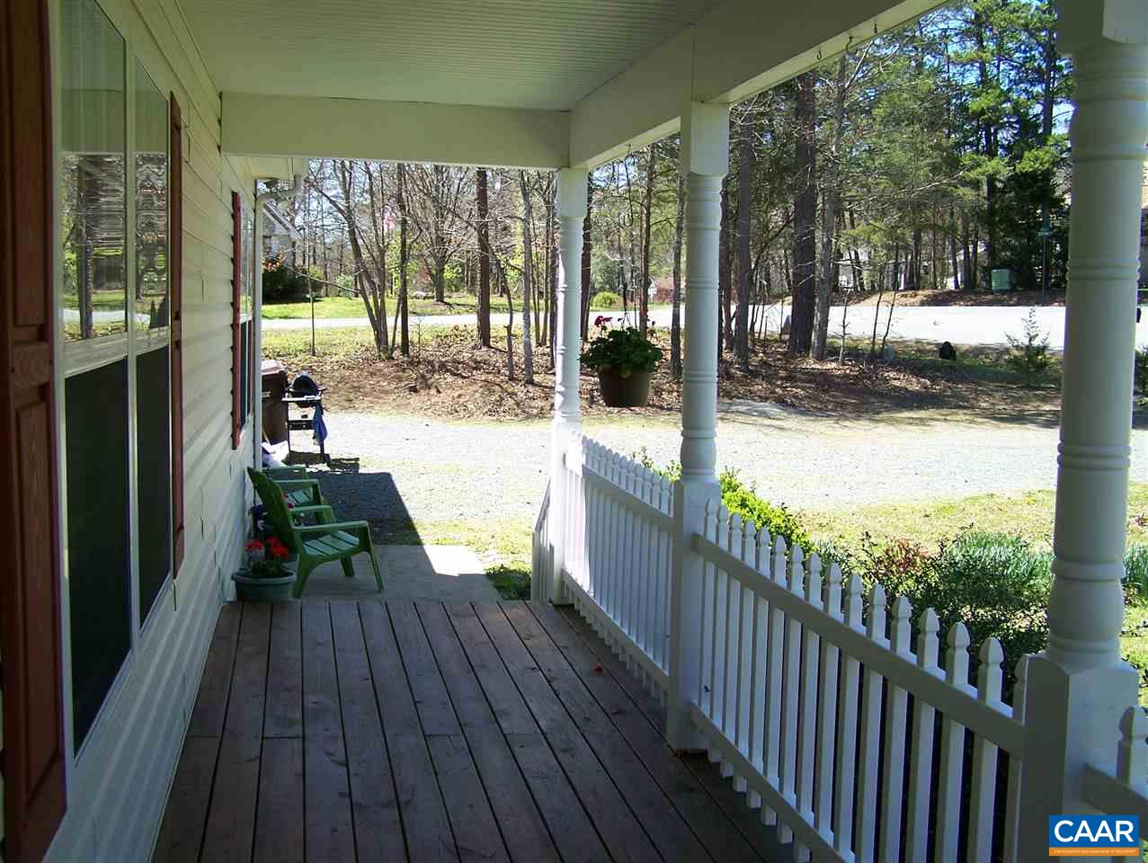 19 Deer Path Road Palmyra, VA 22963 - Photo 10 of 50 a view of a balcony with wooden floor
