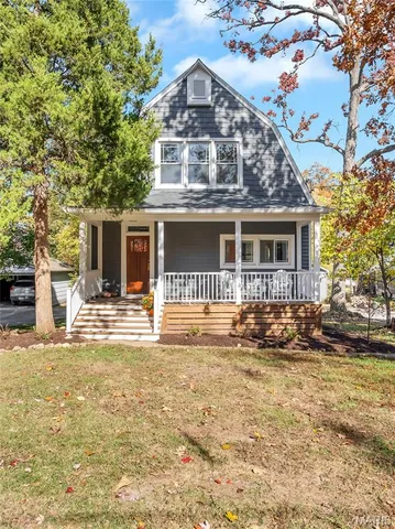 $1,195,000 | 633 North Forest Avenue, Webster Groves, MO 63119