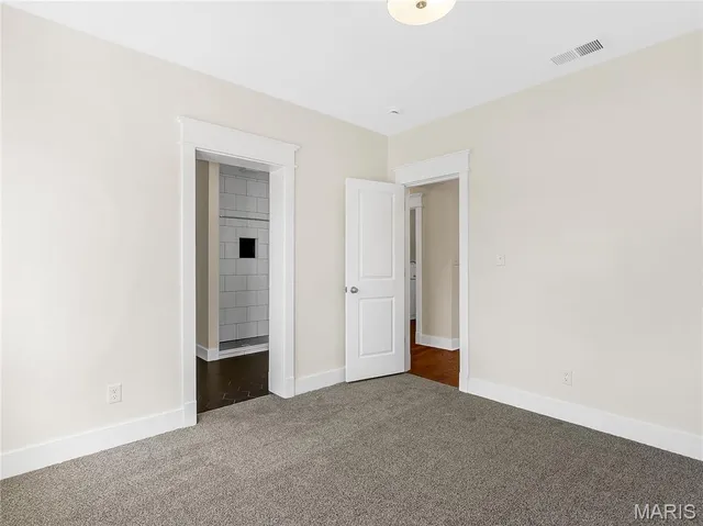 $1,195,000 | 633 North Forest Avenue, Webster Groves, MO 63119