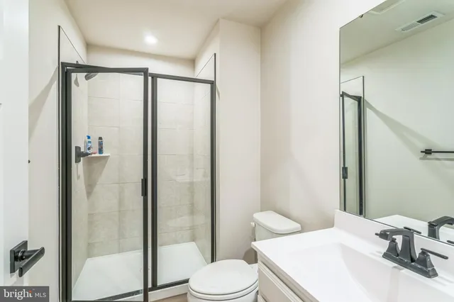 $720,000 | 96 Kingsberry Lane, Woodstown, NJ 08098