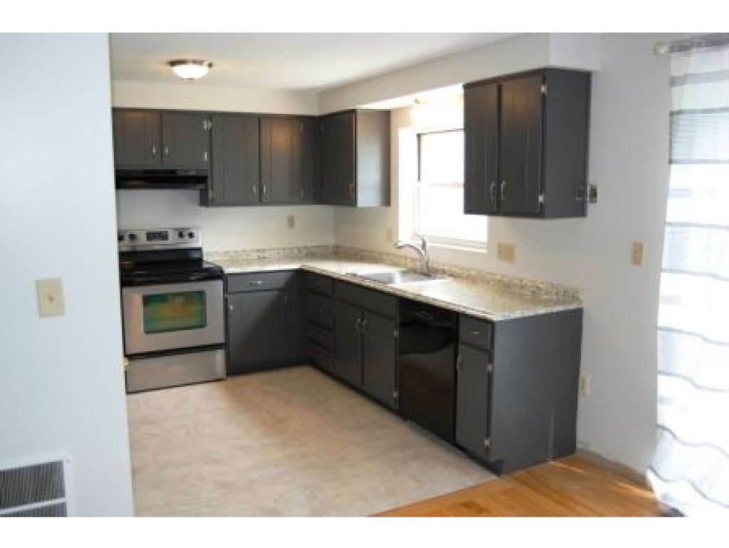 51 East Ridge Road, Unit 51 Merrimack, NH 03054 - Photo 9 of 15