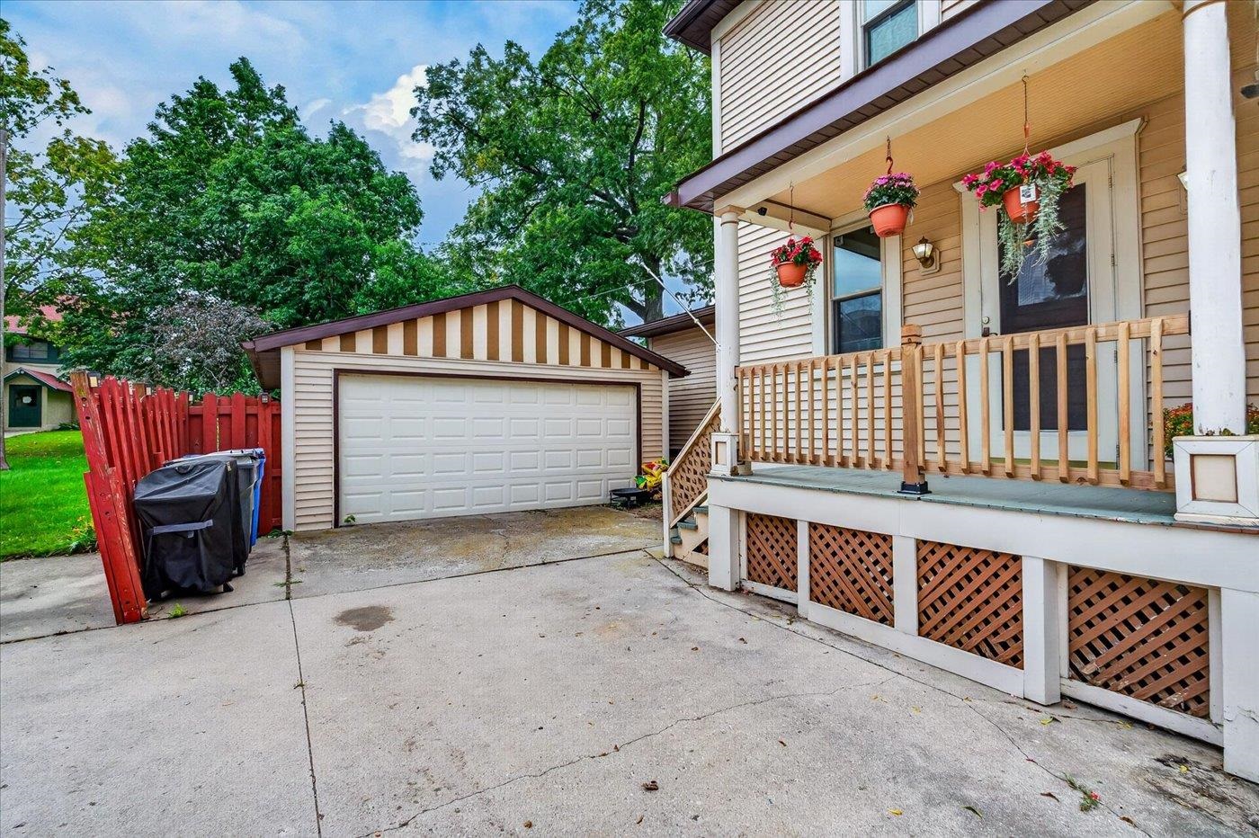 131 South Spring Street Columbus, WI 53925 - Photo 55 of 73 Gallery Image 55