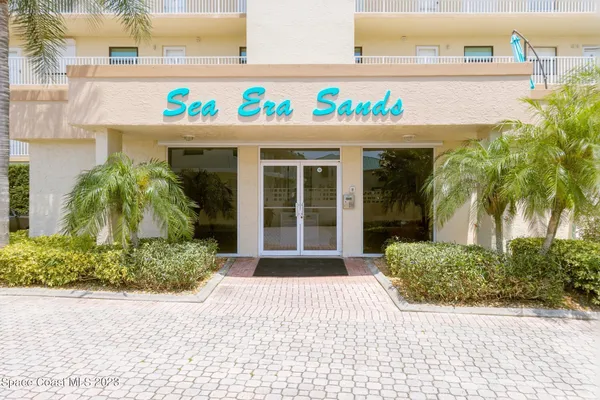 $3,200 | 555 Harrison Avenue, Unit 402, Cape Canaveral, FL 32920