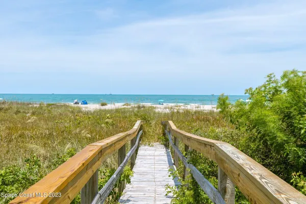 $3,200 | 555 Harrison Avenue, Unit 402, Cape Canaveral, FL 32920