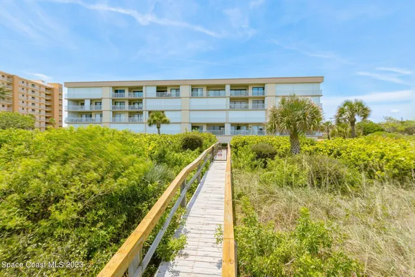 $3,200 | 555 Harrison Avenue, Unit 402, Cape Canaveral, FL 32920