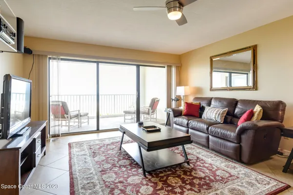 $3,200 | 555 Harrison Avenue, Unit 402, Cape Canaveral, FL 32920