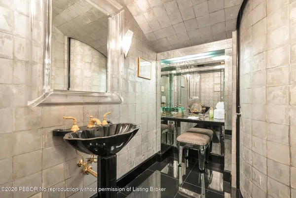 $9,950,000 | 349 Chilean Avenue, Unit 349, Palm Beach, FL 33480