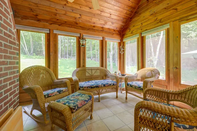 $799,900 | 6 Excalibur Court, Unit 37, Naples, ME 04055