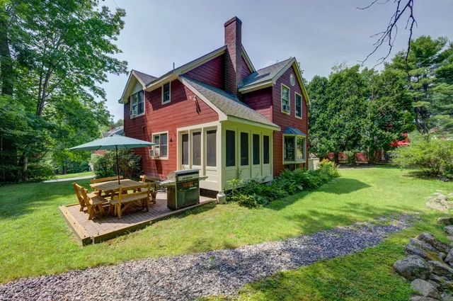 $799,900 | 6 Excalibur Court, Unit 37, Naples, ME 04055