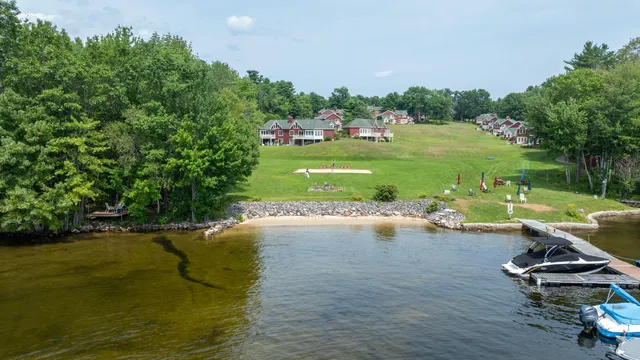 $799,900 | 6 Excalibur Court, Unit 37, Naples, ME 04055