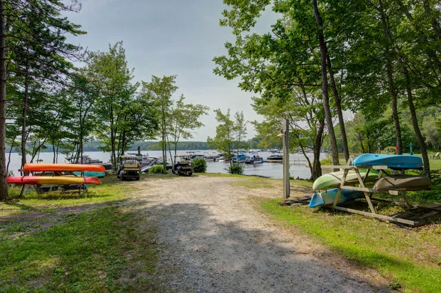 $799,900 | 6 Excalibur Court, Unit 37, Naples, ME 04055