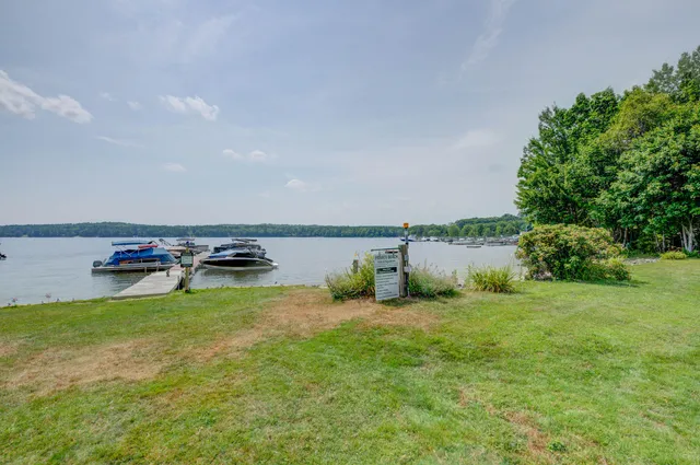 $799,900 | 6 Excalibur Court, Unit 37, Naples, ME 04055