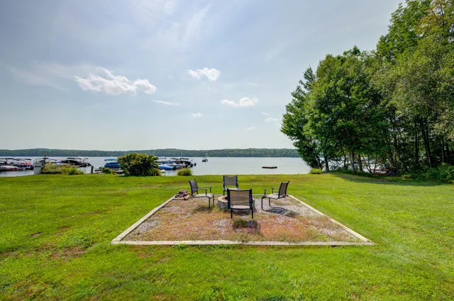 $799,900 | 6 Excalibur Court, Unit 37, Naples, ME 04055