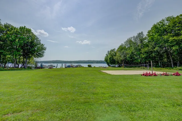 $799,900 | 6 Excalibur Court, Unit 37, Naples, ME 04055