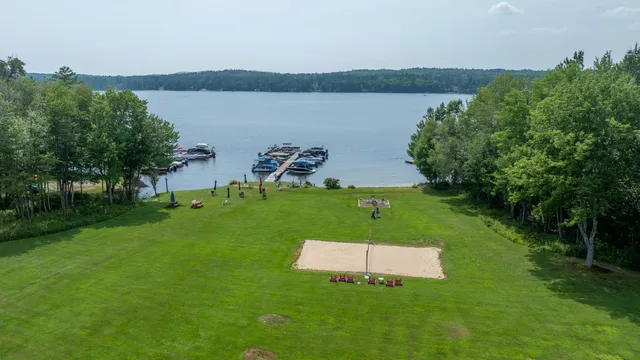 $799,900 | 6 Excalibur Court, Unit 37, Naples, ME 04055