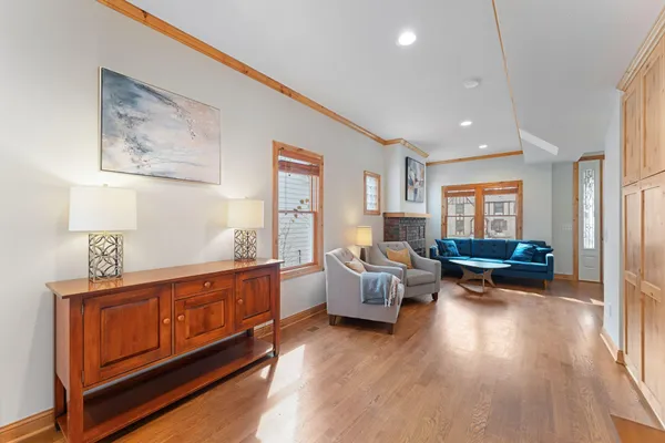 $875,000 | 2157 Juno Avenue, St. Paul, MN 55116