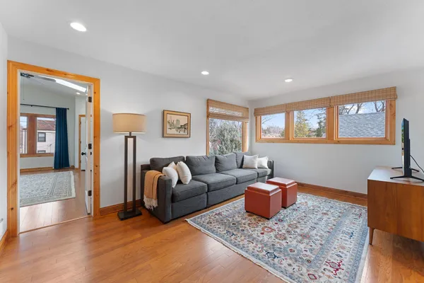 $875,000 | 2157 Juno Avenue, St. Paul, MN 55116