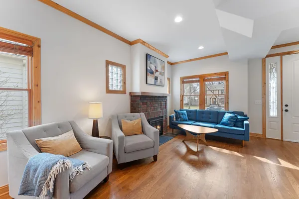 $875,000 | 2157 Juno Avenue, St. Paul, MN 55116