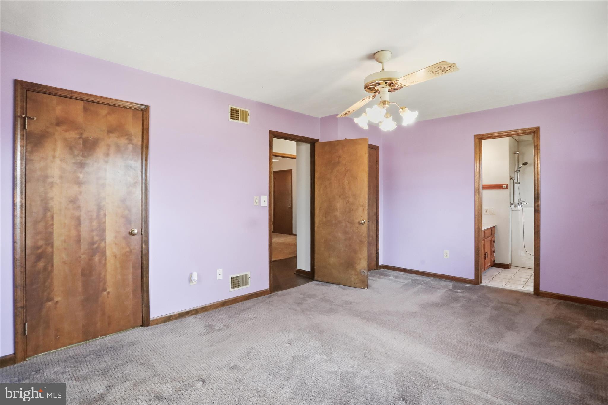 20 Gloucester Road Front Royal, VA 22630 - Photo 23 of 43 Main Bedroom