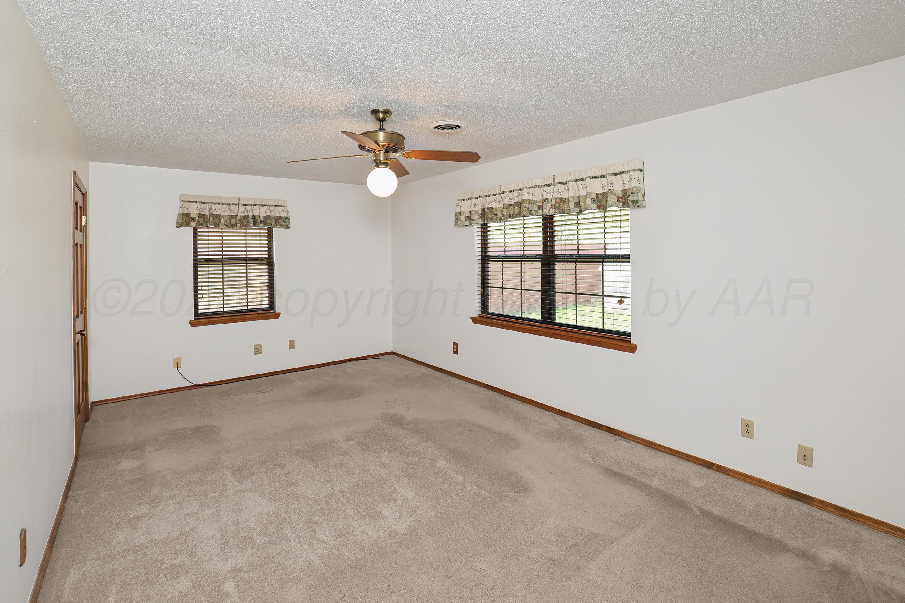 3708 Kingston Road Amarillo, TX 79109 - Photo 14 of 34 15-Primary Bedroom