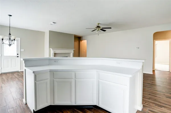 $2,400 | 4822 Silverlake Drive, Sugar Land, TX 77479