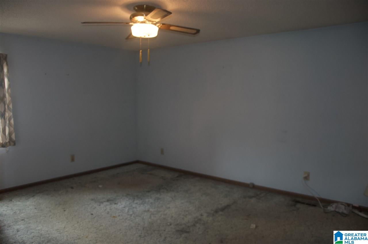 442 13th Place Pleasant Grove, AL 35127 - Photo 10 of 17