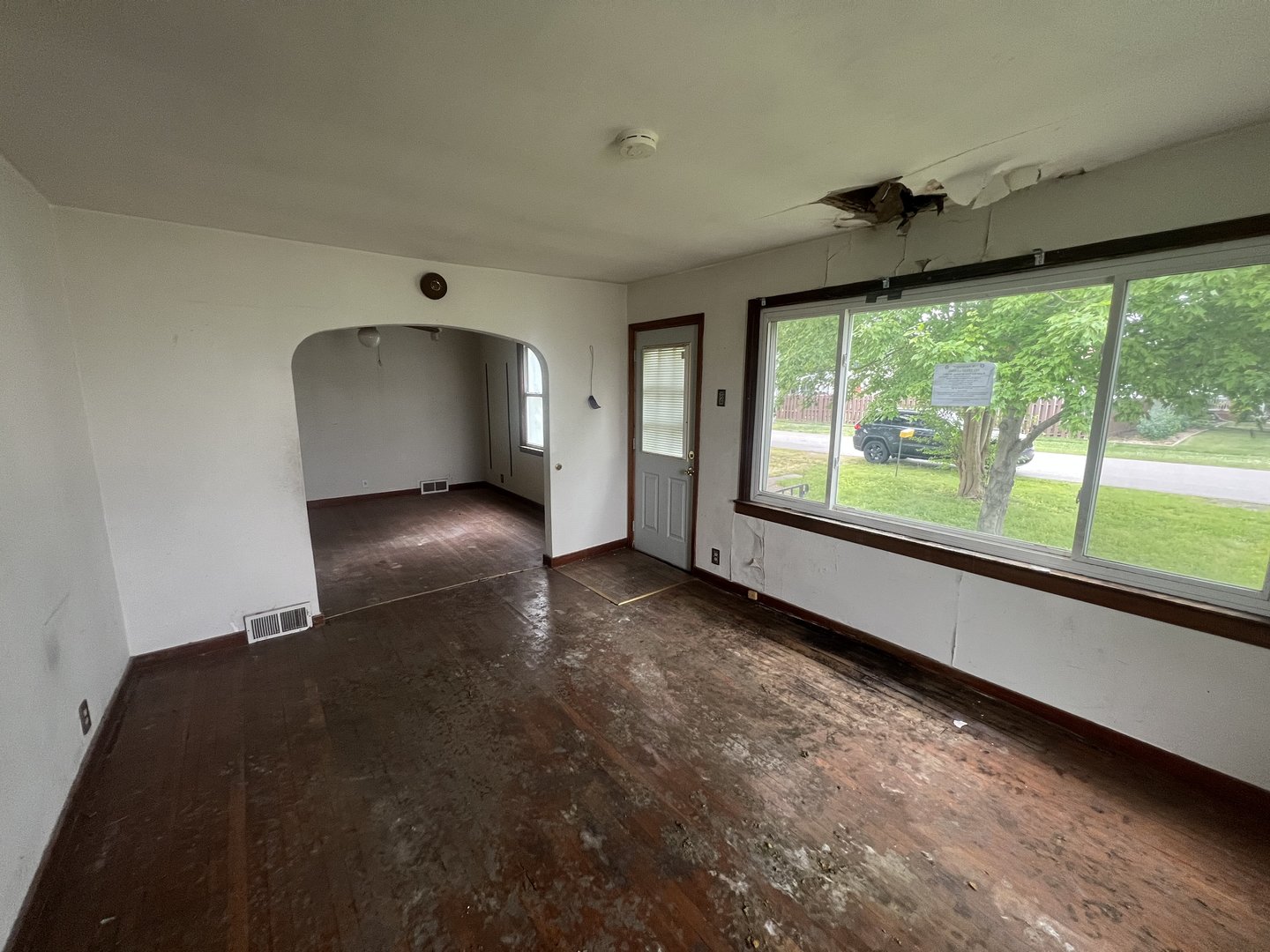 314 South Locust Street Wyanet, IL 61379 - Photo 6 of 17