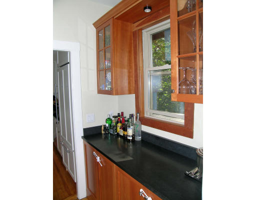 185 Rawson Road, Unit 3 Brookline, MA 02445 - Photo 5 of 18 a kitchen with sink and window