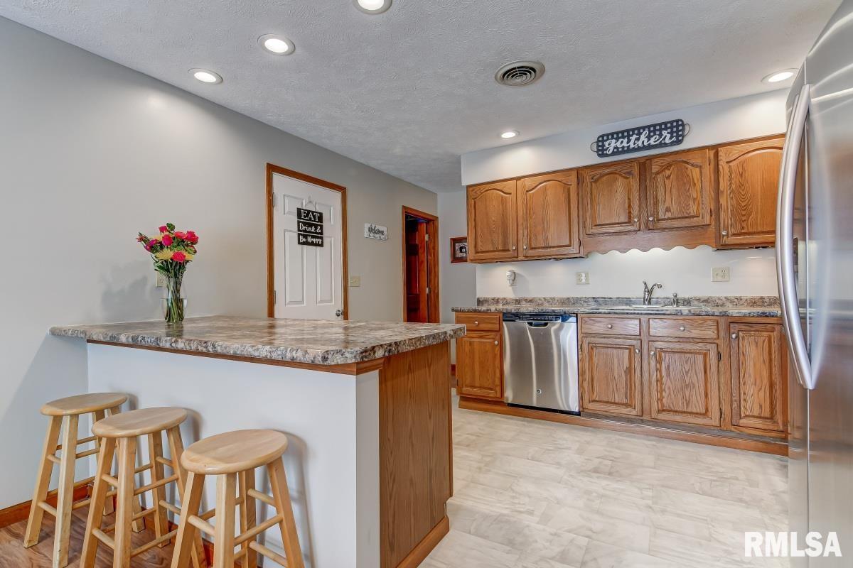 101 Resina Drive Springfield, IL 62703 - Photo 11 of 30 Gallery Image 11