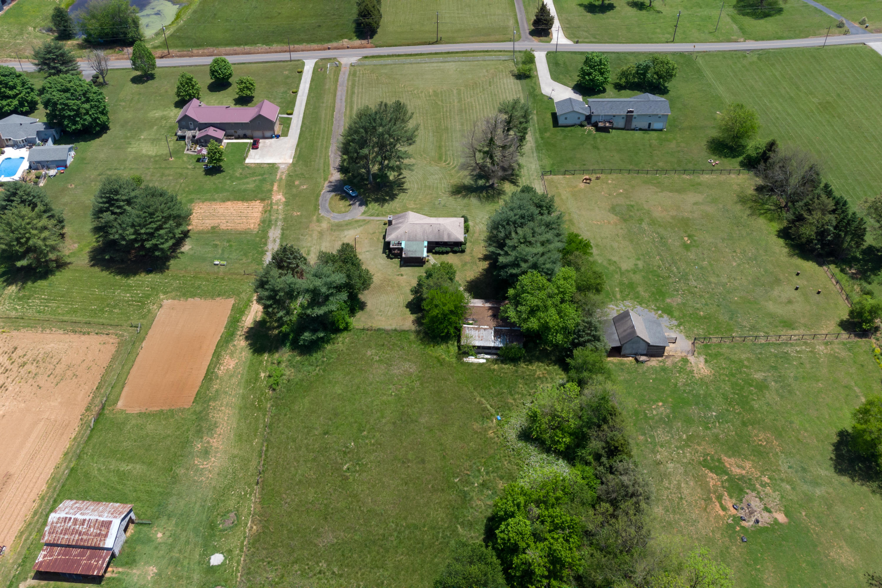 2323 Dry Valley Road Northeast Charleston, TN 37310 - Photo 6 of 22 Aerial