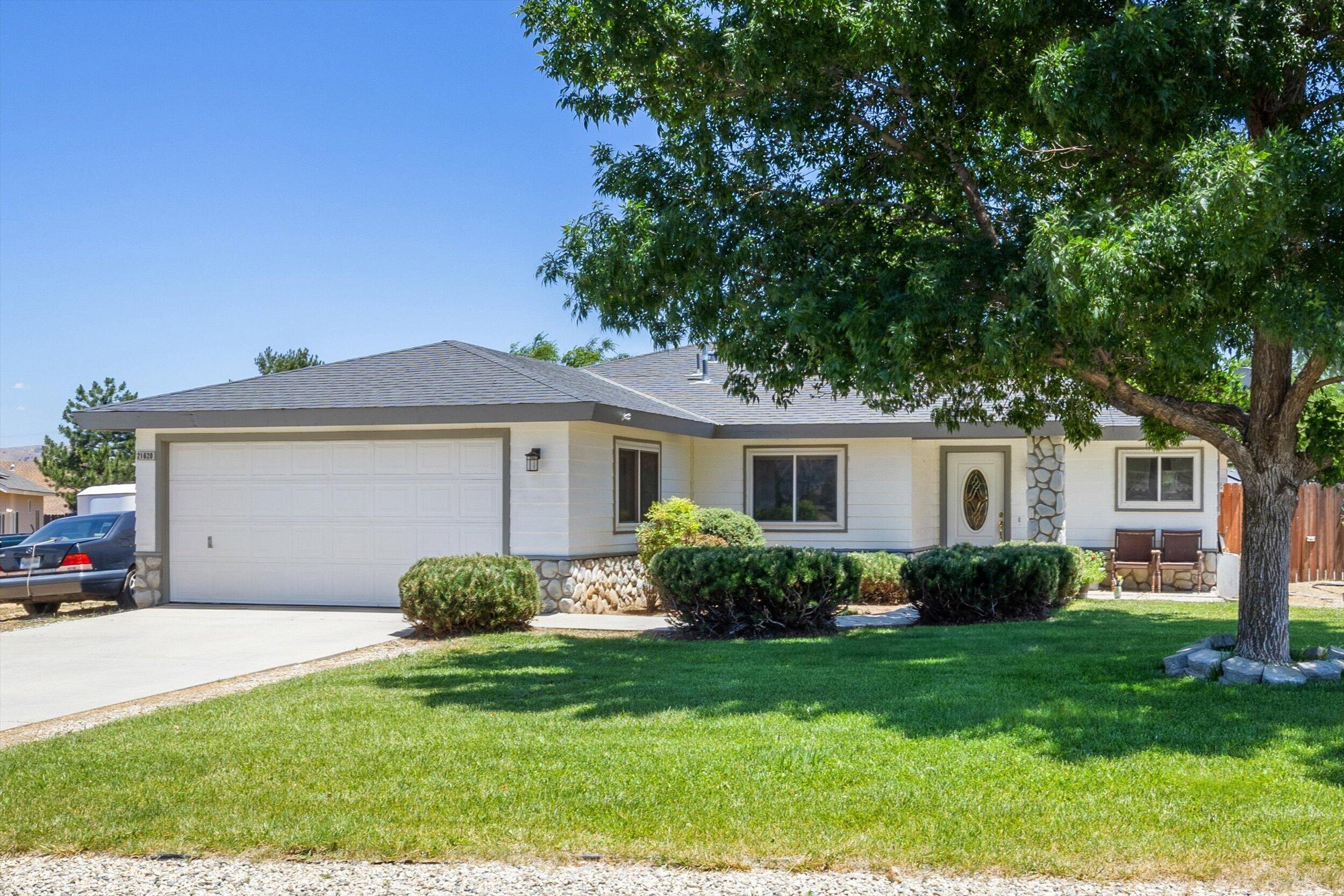 11-Illuminate Photography - -1