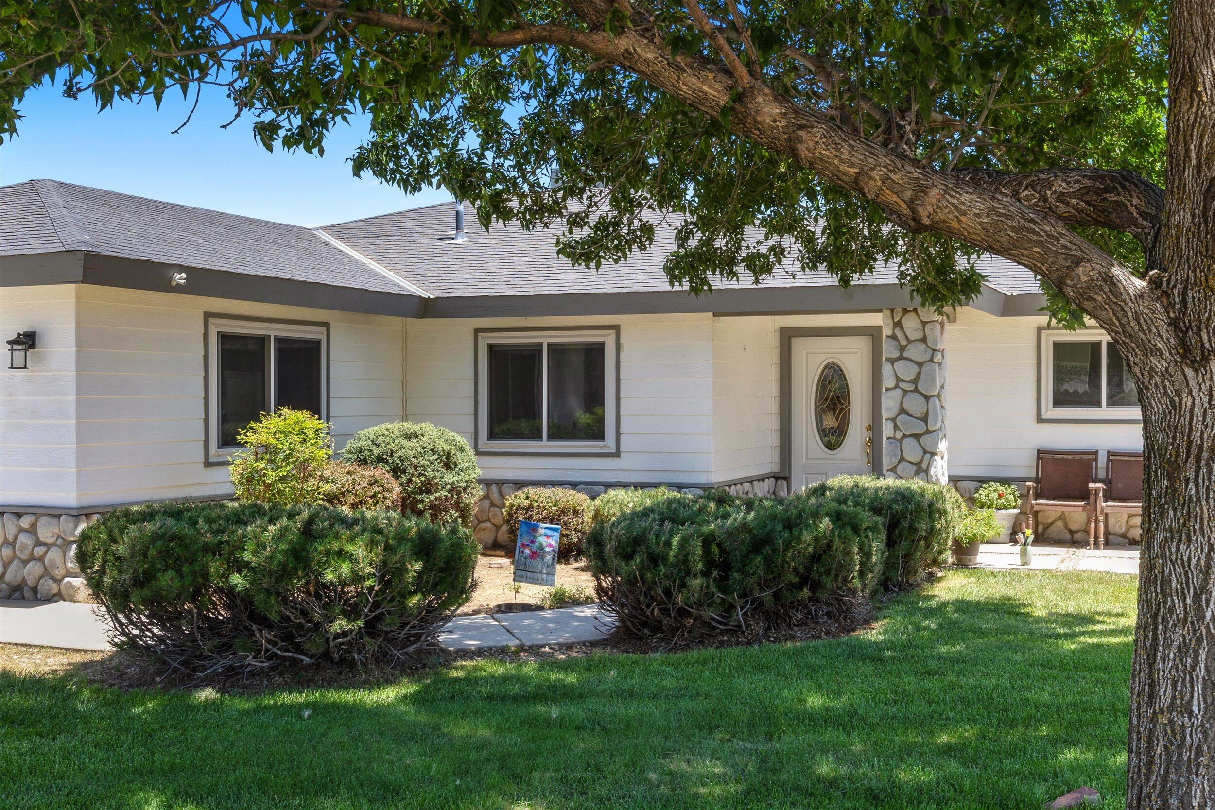 21620 Foothill Drive Tehachapi, CA 93561 - Photo 3 of 49 13-Illuminate Photography - 21620 Foothi