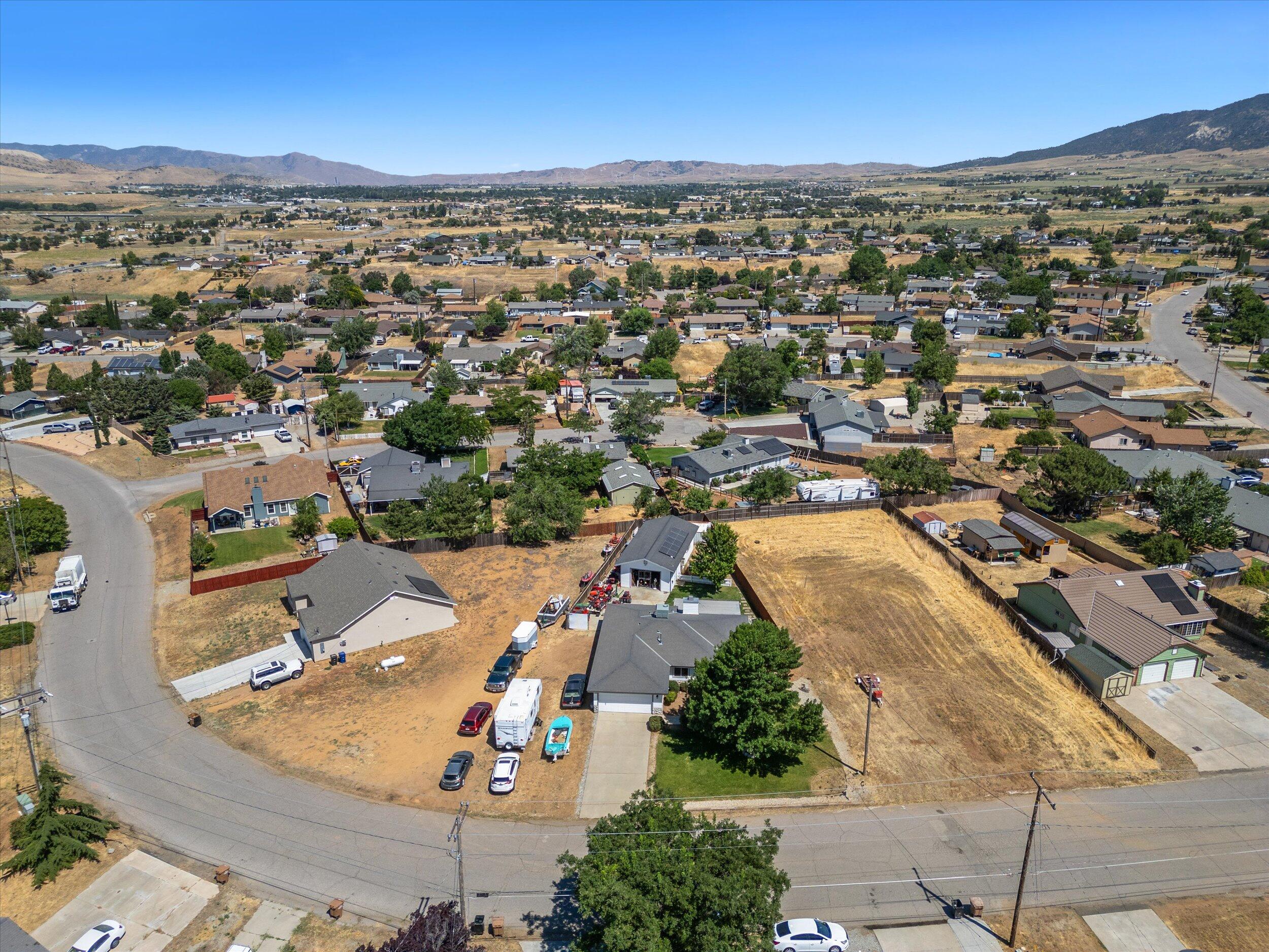 21620 Foothill Drive Tehachapi, CA 93561 - Photo 36 of 49 05-Illuminate Photography - 21620 Foothi