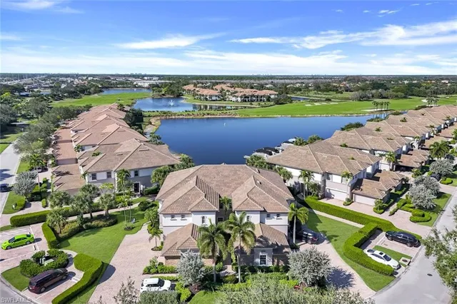 $749,000 | 8771 Coastline Court, Unit 201, Naples, FL 34120