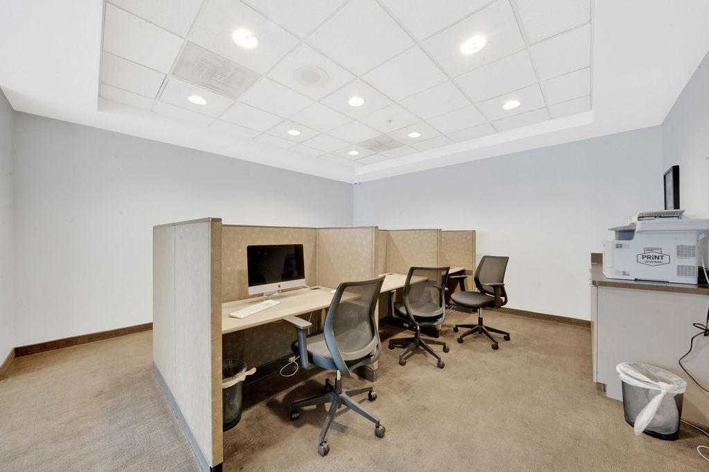 545 North Dearborn Street, Unit 2510 Chicago, IL 60654 - Photo 25 of 37 a view of a workspace with furniture and a window