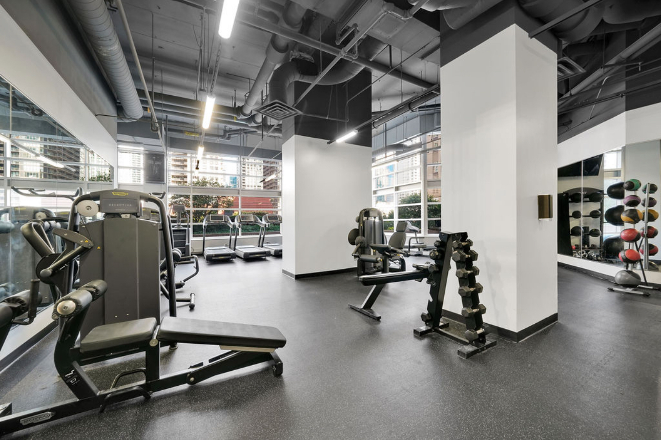545 North Dearborn Street, Unit 2510 Chicago, IL 60654 - Photo 36 of 37 a view of a room with gym equipment