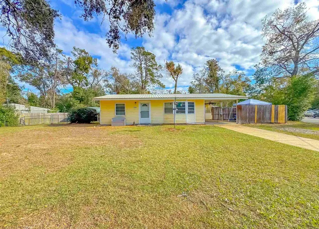 $174,900 | 2006 Karen Lane, Tallahassee, FL 32304