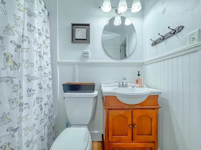 $174,900 | 2006 Karen Lane, Tallahassee, FL 32304